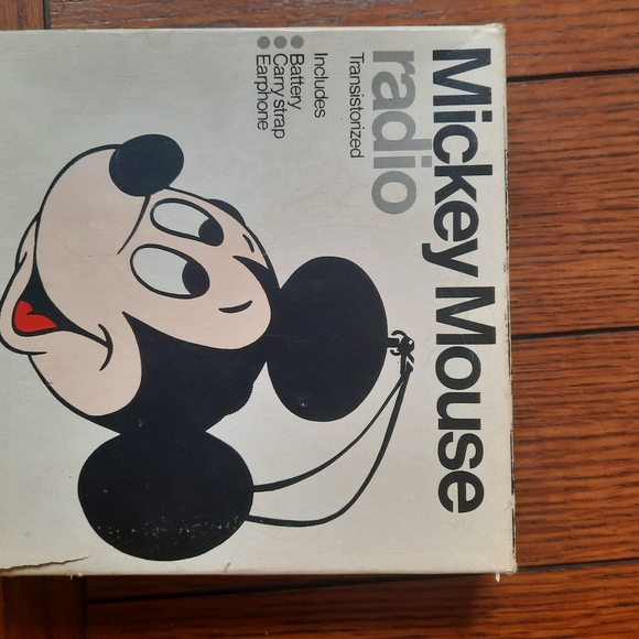 🏷SALE. Mickey Mouse Transistorized Radio. Antique. In Box. Closing! Final Price - Picture 7 of 16